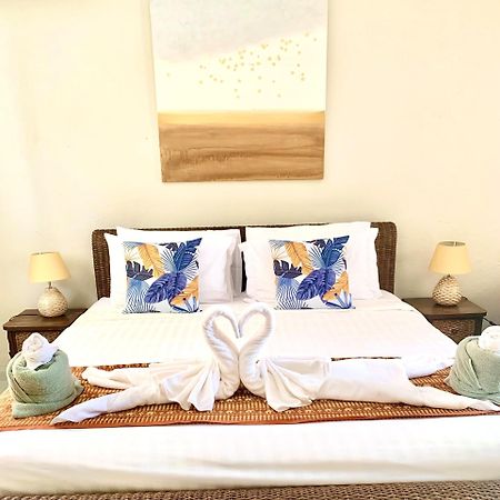 Beachfront Villa Charmant With Private Pool Ко Самуи Екстериор снимка