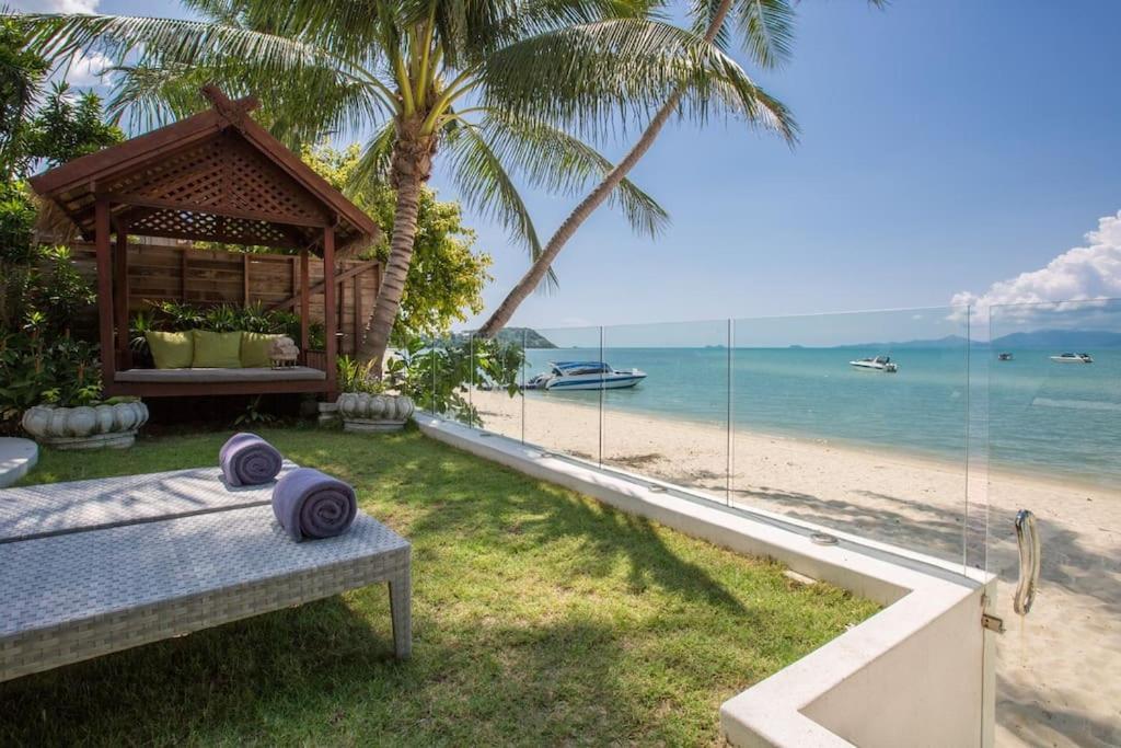 Beachfront Villa Charmant With Private Pool Ко Самуи Екстериор снимка