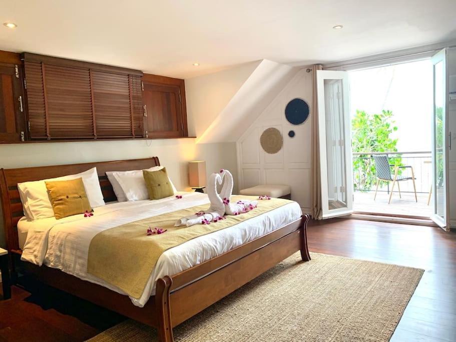 Beachfront Villa Charmant With Private Pool Ко Самуи Екстериор снимка