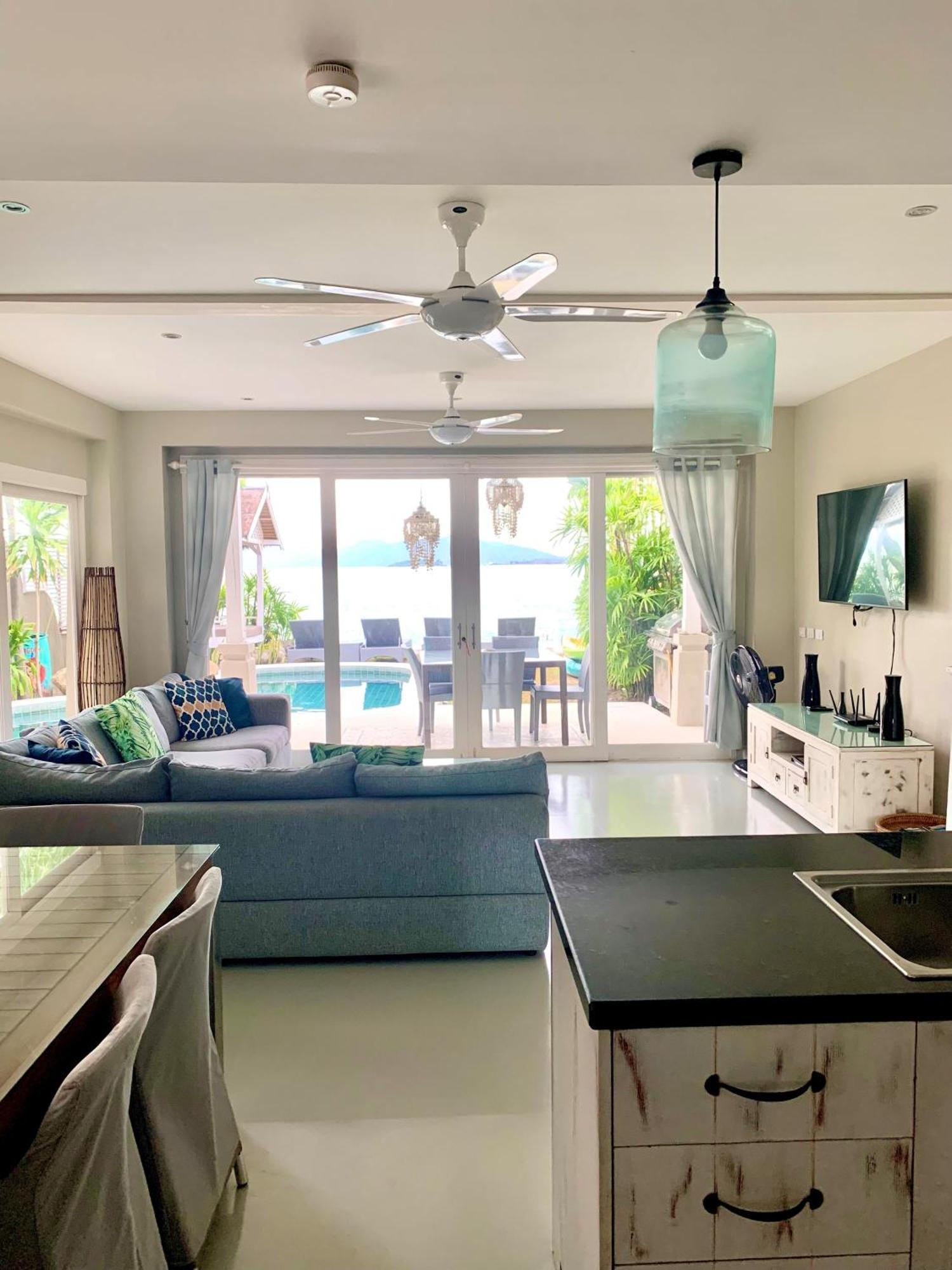 Beachfront Villa Charmant With Private Pool Ко Самуи Екстериор снимка